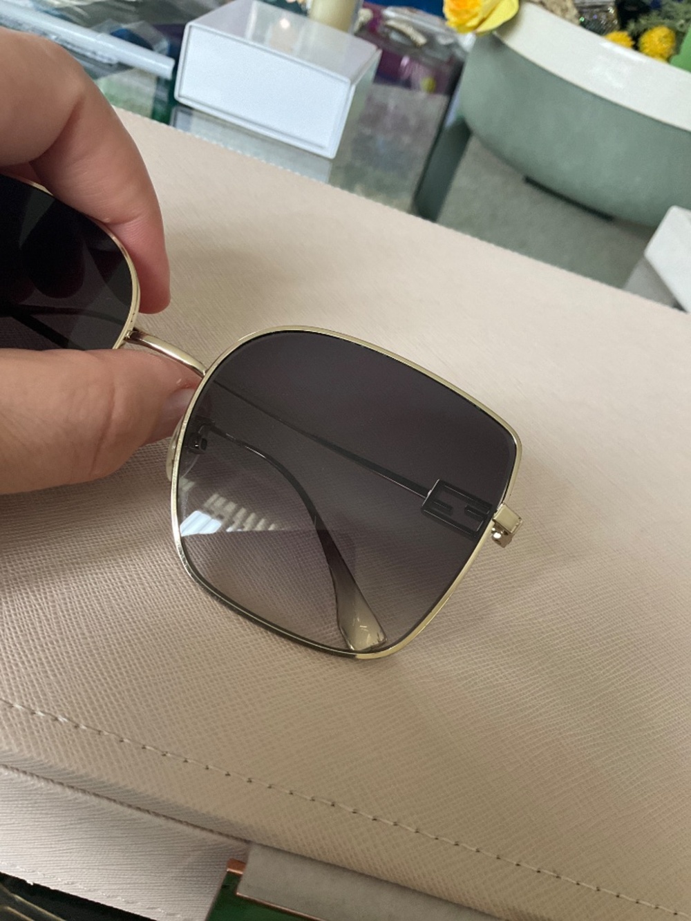 Fendi Women's Sunglasses - Gradient Lens Full Rim Gold Square Frame - Picture 7 of 8